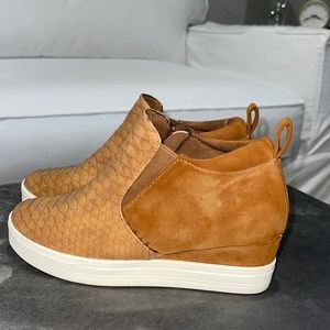 Womens CCOCCI wedges, size 6